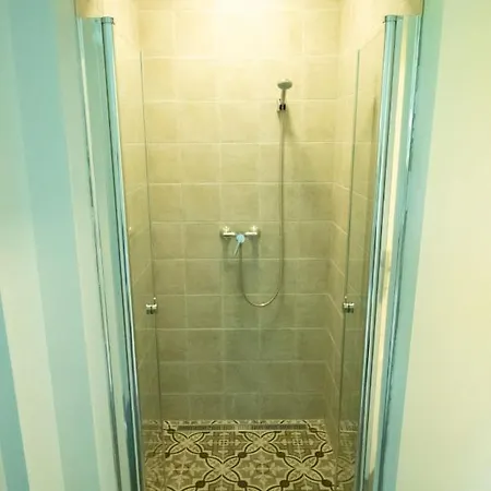 Apartament King Kong Kapitany Vendeghaz *