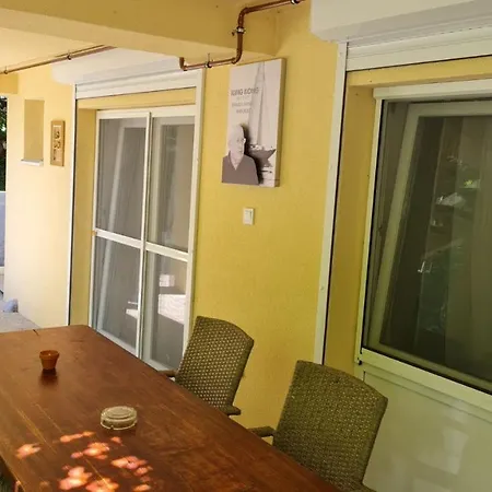 شقة King Kong Kapitany Vendeghaz *