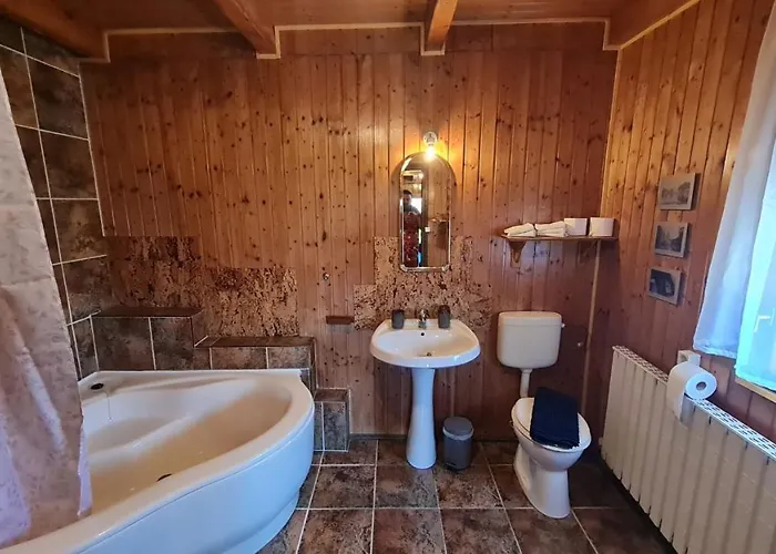 King Kong Kapitany Vendeghaz דירה *