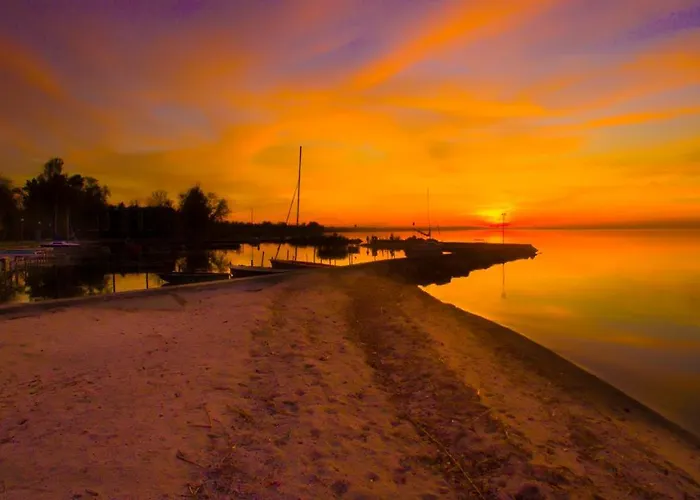 King Kong Kapitany Vendeghaz * Fonyód